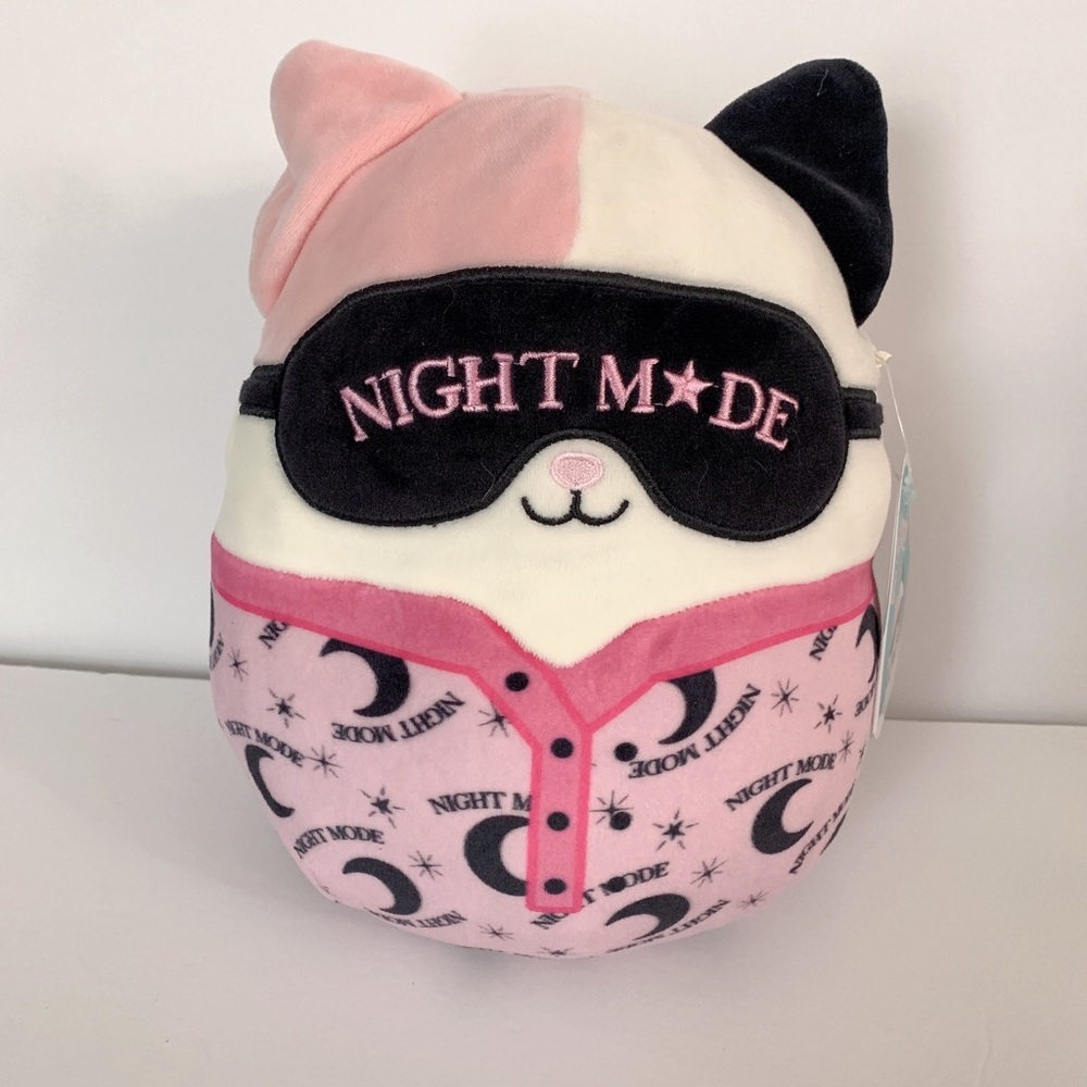 Squishmallows 8” Katsla the Cat Pajamas 2021 Limited Edition NWT